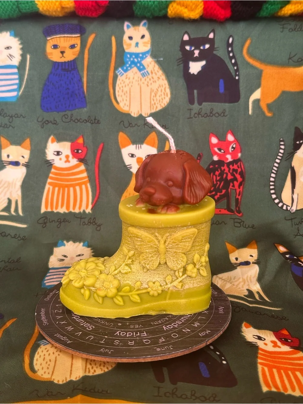 Puppy in the Garden Boot Candle
